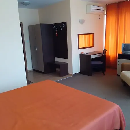 Dalia Hotel 2*