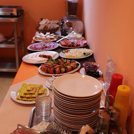Dalia Hotel 2*